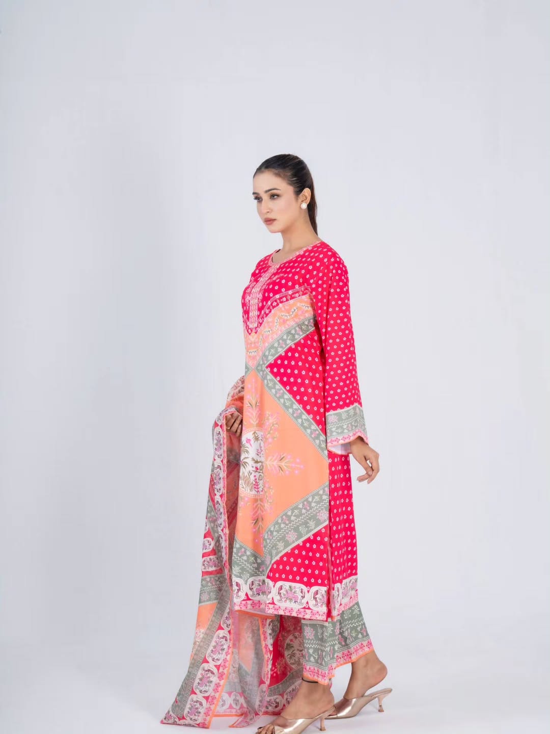Premium Quality Cotton Silk Digital Print Three Piece - Image 2