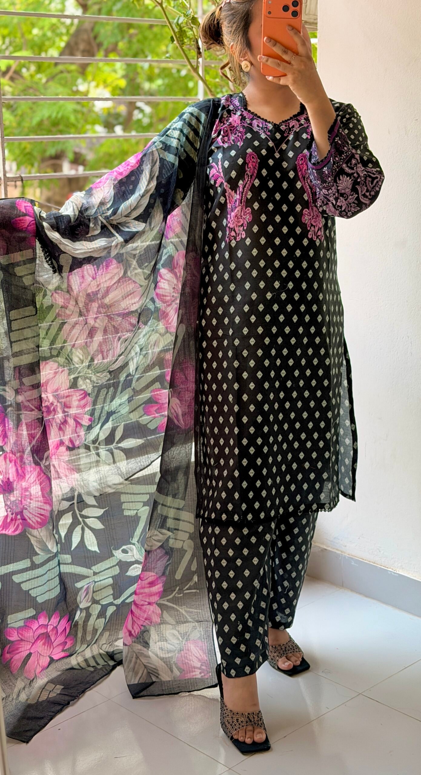 Digital Print Lace Work Ready-Made Three Piece - Image 6