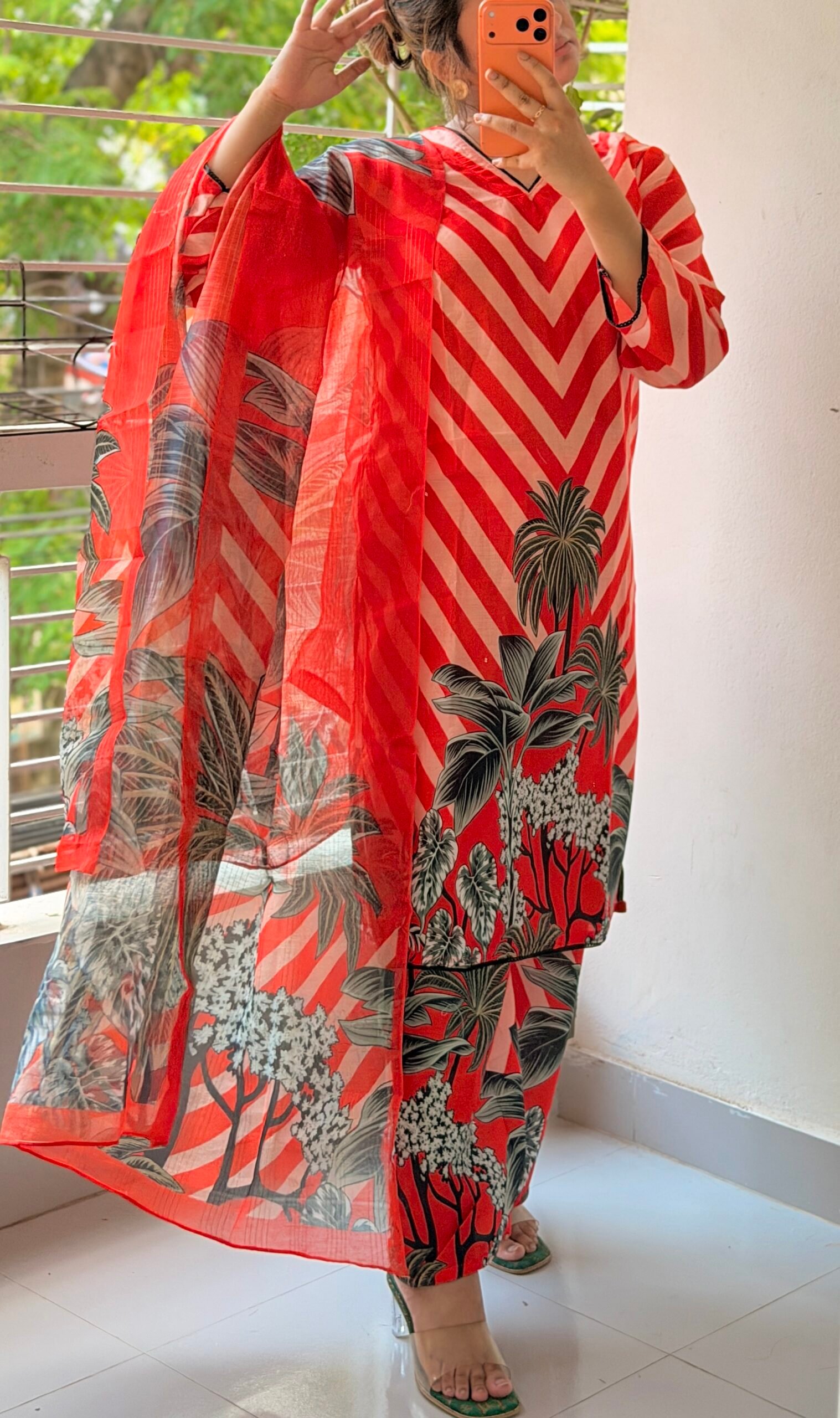 Digital Print Lace Work Ready-Made Three Piece - Image 6